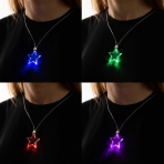 Светодиодный кулон /Звёздочка/, 60 см, 1 LED, 3xAG10  (в компл.), RGB   9747118 (10702070/230623/3256676, Китайская Народная Республика)